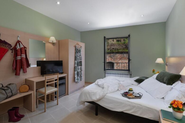 COLAZIONE-CAMERA-ILTORCHIO